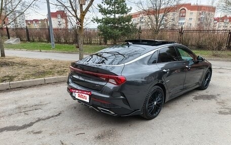 KIA K5, 2021 год, 2 350 000 рублей, 38 фотография