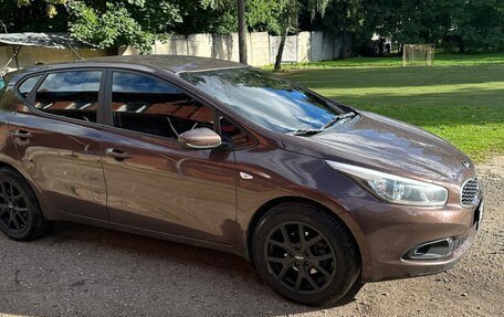 KIA cee'd III, 2012 год, 1 000 000 рублей, 2 фотография
