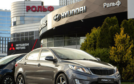 KIA Rio III рестайлинг, 2013 год, 798 000 рублей, 2 фотография