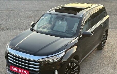CheryExeed VX, 2022 год, 2 700 000 рублей, 2 фотография