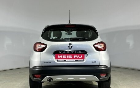 Renault Kaptur I рестайлинг, 2017 год, 1 630 000 рублей, 8 фотография