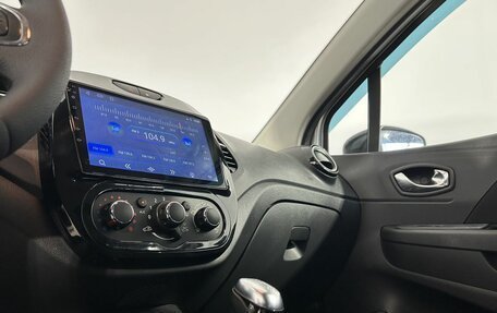 Renault Kaptur I рестайлинг, 2017 год, 1 630 000 рублей, 19 фотография