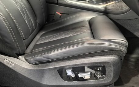 BMW X7, 2021 год, 7 350 000 рублей, 18 фотография