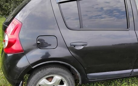 Renault Sandero I, 2012 год, 370 000 рублей, 7 фотография