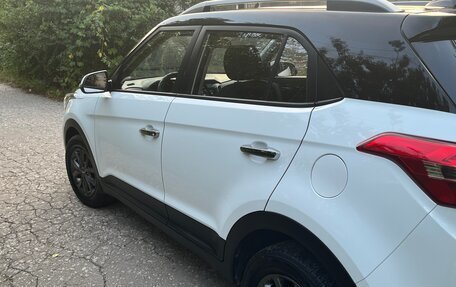 Hyundai Creta I рестайлинг, 2020 год, 2 250 000 рублей, 3 фотография