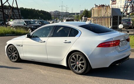 Jaguar XE I рестайлинг, 2017 год, 1 900 000 рублей, 3 фотография