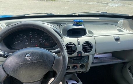 Renault Kangoo II рестайлинг, 2002 год, 355 000 рублей, 18 фотография
