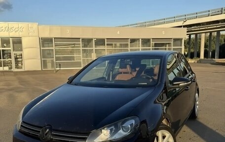 Volkswagen Golf VI, 2010 год, 800 000 рублей, 1 фотография