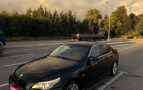BMW 5 серия, 2006 год, 915 000 рублей, 1 фотография