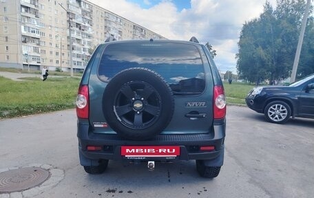 Chevrolet Niva I рестайлинг, 2018 год, 685 000 рублей, 8 фотография
