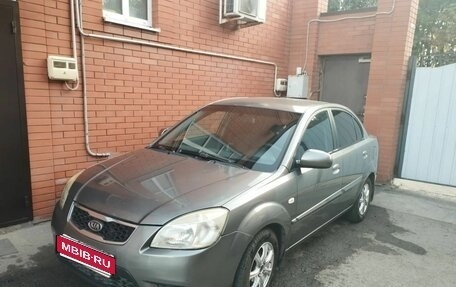 KIA Rio II, 2010 год, 550 000 рублей, 1 фотография