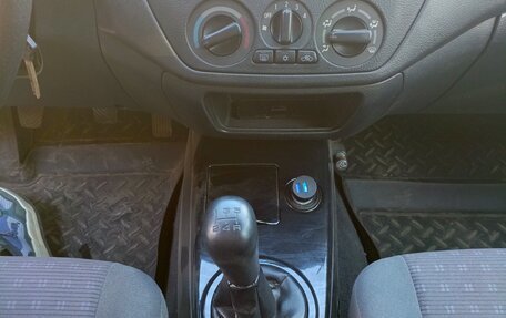 Mitsubishi Lancer IX, 2004 год, 350 000 рублей, 15 фотография