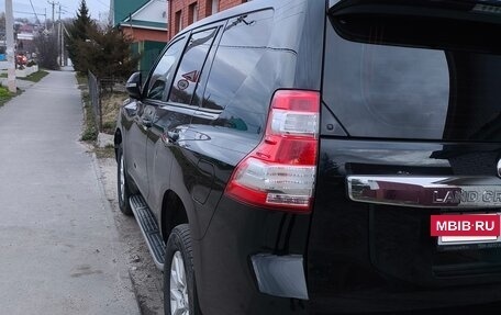 Toyota Land Cruiser Prado 150 рестайлинг 2, 2014 год, 3 400 000 рублей, 6 фотография