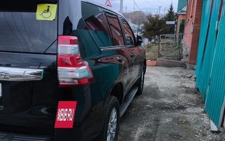 Toyota Land Cruiser Prado 150 рестайлинг 2, 2014 год, 3 400 000 рублей, 5 фотография