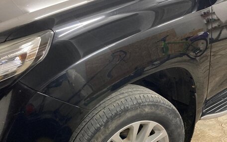 Toyota Land Cruiser Prado 150 рестайлинг 2, 2016 год, 3 300 000 рублей, 4 фотография