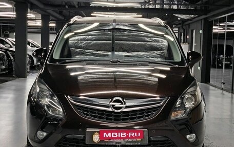 Opel Zafira C рестайлинг, 2013 год, 980 000 рублей, 2 фотография
