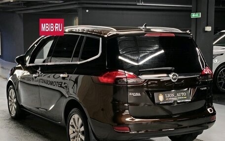 Opel Zafira C рестайлинг, 2013 год, 980 000 рублей, 5 фотография