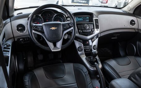 Chevrolet Cruze II, 2012 год, 1 300 000 рублей, 6 фотография