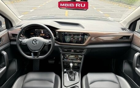 Volkswagen Tharu, 2021 год, 2 000 000 рублей, 11 фотография