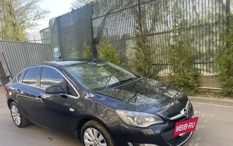 Opel Astra J, 2013 год, 690 000 рублей, 10 фотография