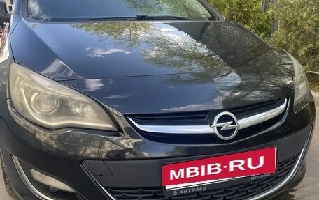 Opel Astra J, 2013 год, 690 000 рублей, 6 фотография