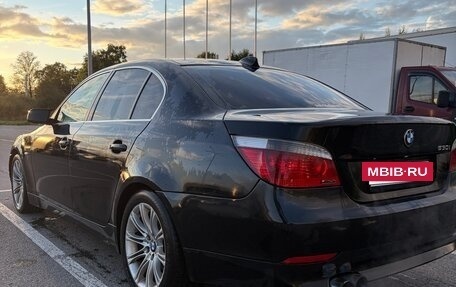 BMW 5 серия, 2006 год, 915 000 рублей, 7 фотография