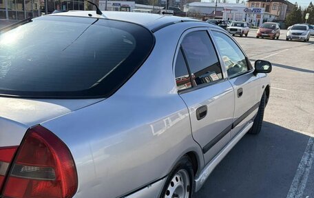 Mitsubishi Carisma I, 2001 год, 250 000 рублей, 7 фотография