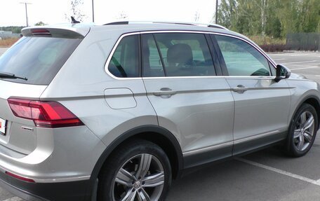 Volkswagen Tiguan II, 2018 год, 3 100 000 рублей, 7 фотография