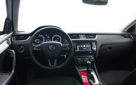 Skoda Octavia, 2017 год, 1 180 000 рублей, 6 фотография