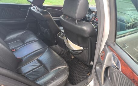 Mercedes-Benz E-Класс, 2000 год, 650 000 рублей, 8 фотография