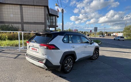 Toyota RAV4, 2023 год, 3 150 000 рублей, 4 фотография