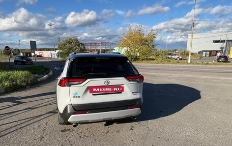 Toyota RAV4, 2023 год, 3 150 000 рублей, 5 фотография