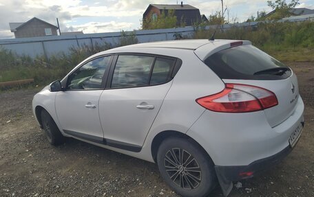Renault Megane III, 2012 год, 700 000 рублей, 4 фотография