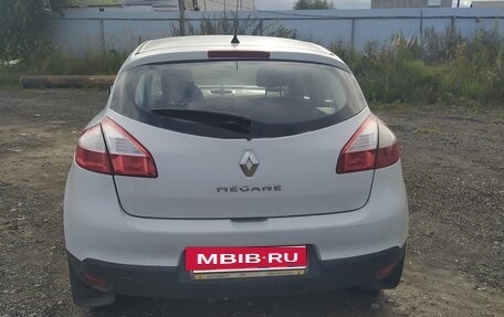 Renault Megane III, 2012 год, 700 000 рублей, 3 фотография