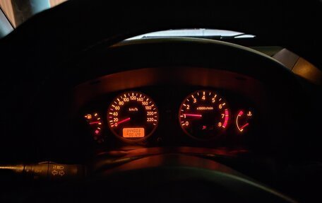Nissan Almera, 2002 год, 296 000 рублей, 10 фотография