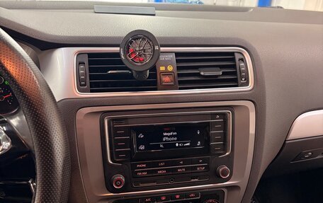 Volkswagen Jetta VI, 2017 год, 1 200 000 рублей, 9 фотография