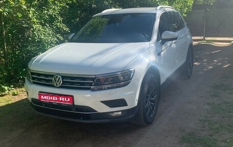 Volkswagen Tiguan II, 2017 год, 2 600 000 рублей, 1 фотография