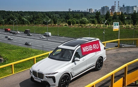 BMW X7, 2023 год, 11 650 000 рублей, 3 фотография