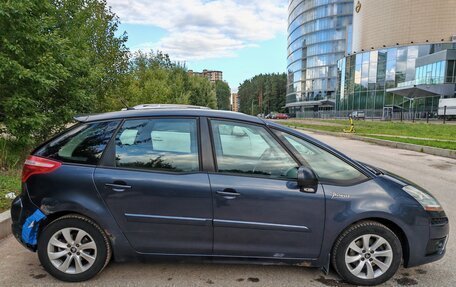 Citroen C4 Picasso II рестайлинг, 2007 год, 400 000 рублей, 3 фотография