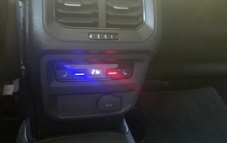 Volkswagen Tiguan II, 2017 год, 2 600 000 рублей, 10 фотография