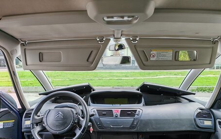 Citroen C4 Picasso II рестайлинг, 2007 год, 400 000 рублей, 9 фотография