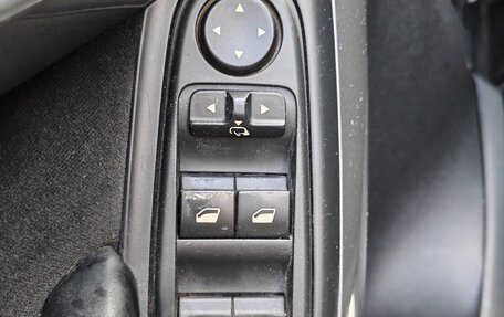 Citroen C4 Picasso II рестайлинг, 2007 год, 400 000 рублей, 13 фотография