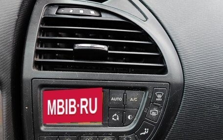 Citroen C4 Picasso II рестайлинг, 2007 год, 400 000 рублей, 10 фотография