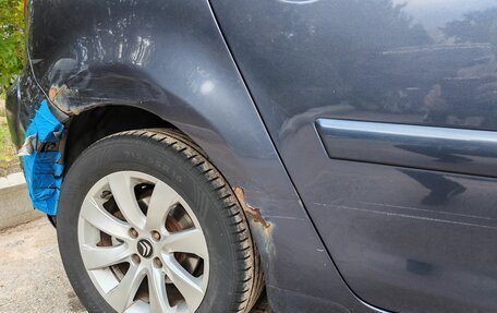 Citroen C4 Picasso II рестайлинг, 2007 год, 400 000 рублей, 36 фотография