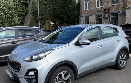KIA Sportage IV рестайлинг, 2018 год, 1 950 000 рублей, 2 фотография