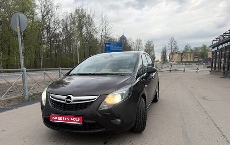 Opel Zafira C рестайлинг, 2013 год, 650 000 рублей, 1 фотография