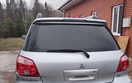 Mitsubishi Outlander III рестайлинг 3, 2006 год, 540 000 рублей, 25 фотография