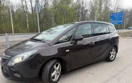 Opel Zafira C рестайлинг, 2013 год, 650 000 рублей, 2 фотография