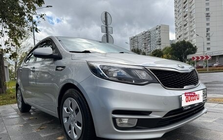 KIA Rio III рестайлинг, 2015 год, 1 045 000 рублей, 21 фотография