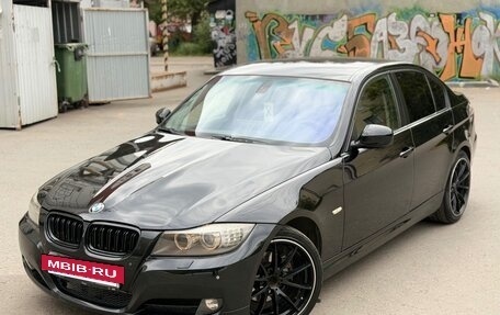 BMW 3 серия, 2009 год, 1 050 000 рублей, 18 фотография